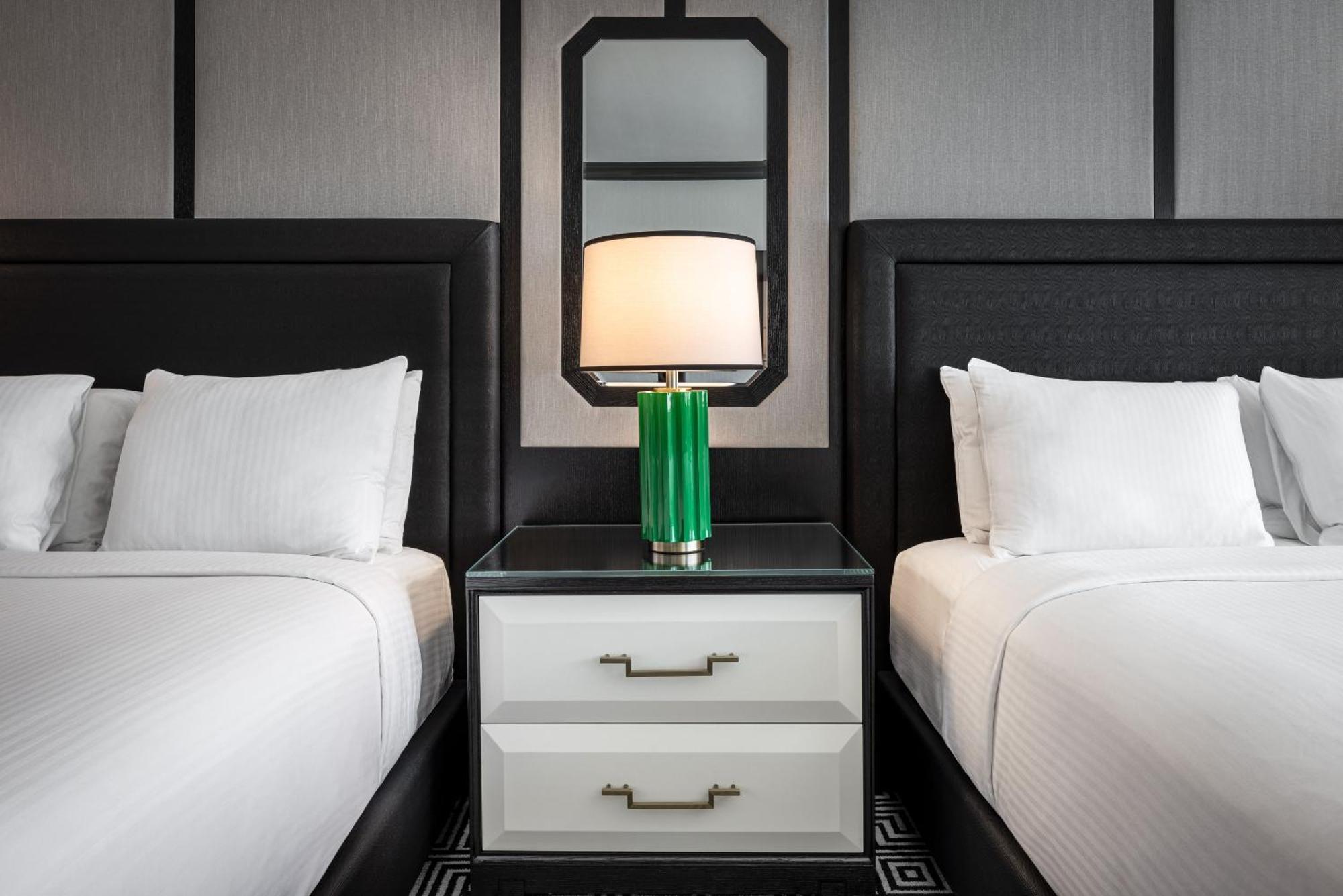 Caesars Palace Hotel & Casino Las Vegas Exterior foto A guest room at the W Hollywood
