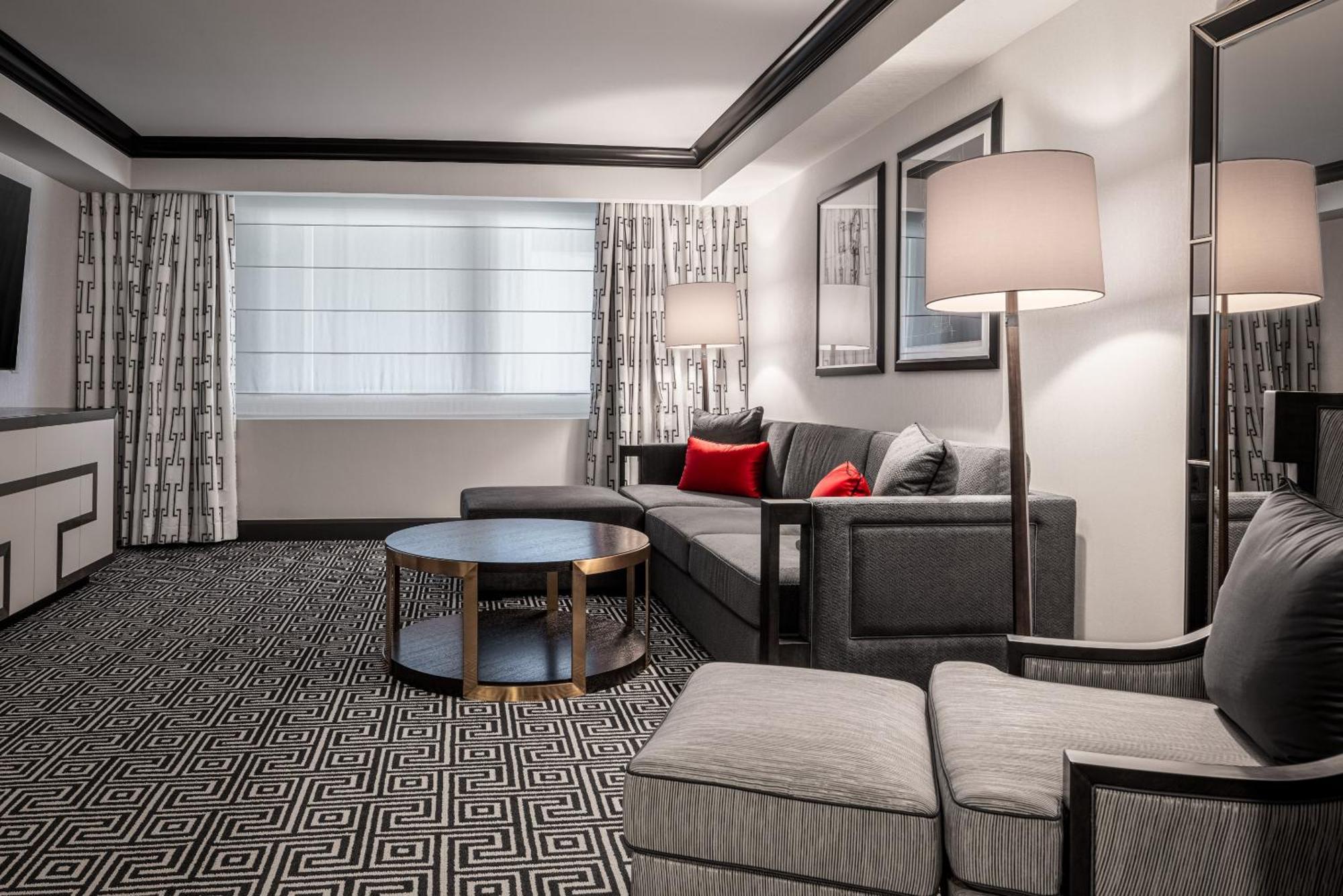 Caesars Palace Hotel & Casino Las Vegas Exterior foto A suite at the Renaissance Austin