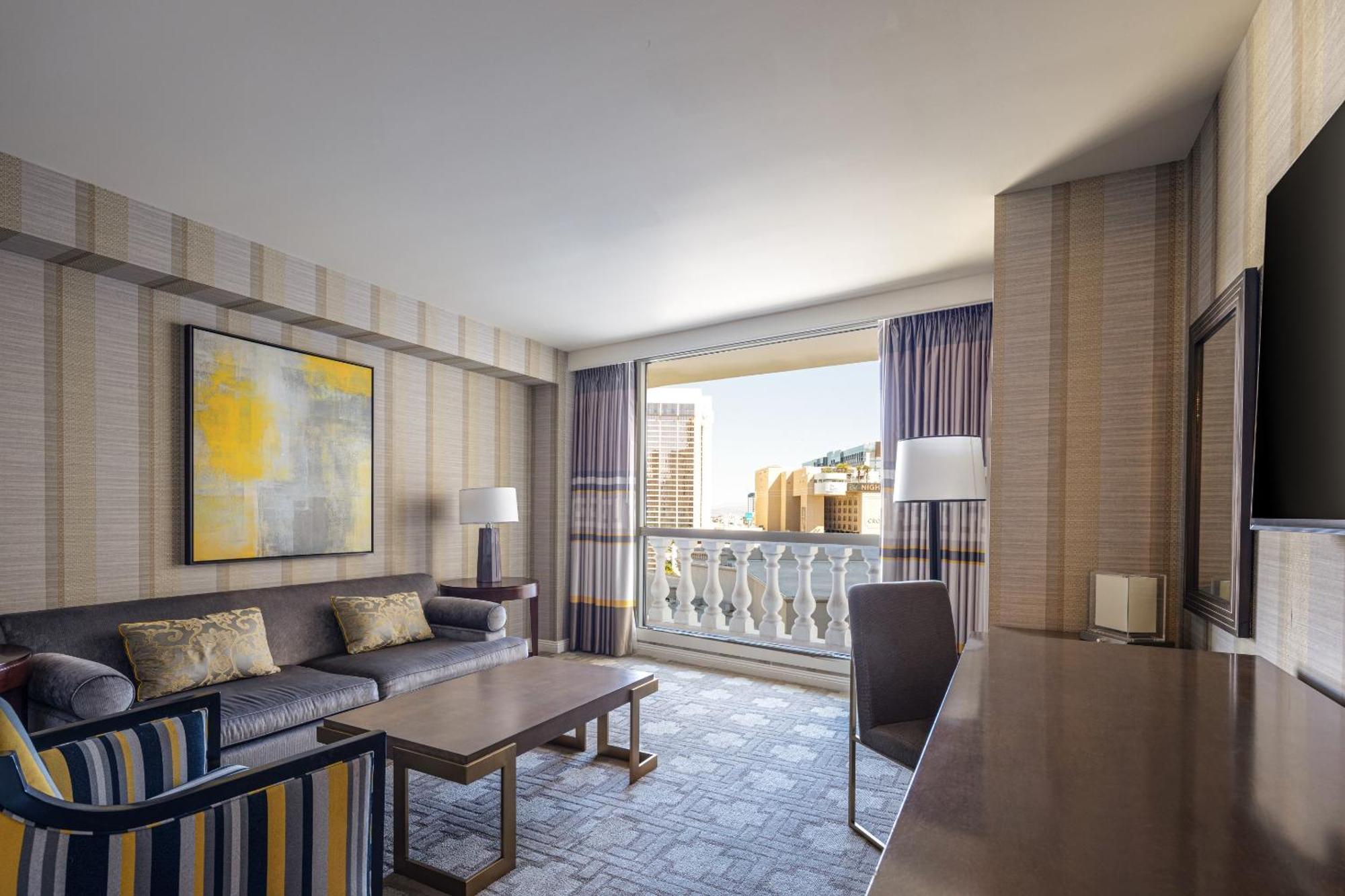 Caesars Palace Hotel & Casino Las Vegas Exterior foto A guest room at the new Ritz-Carlton, San Francisco